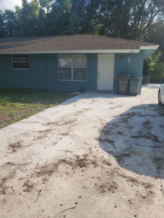 For Rent: $2,600 (3 beds, 2 baths, 1205 Square Feet)