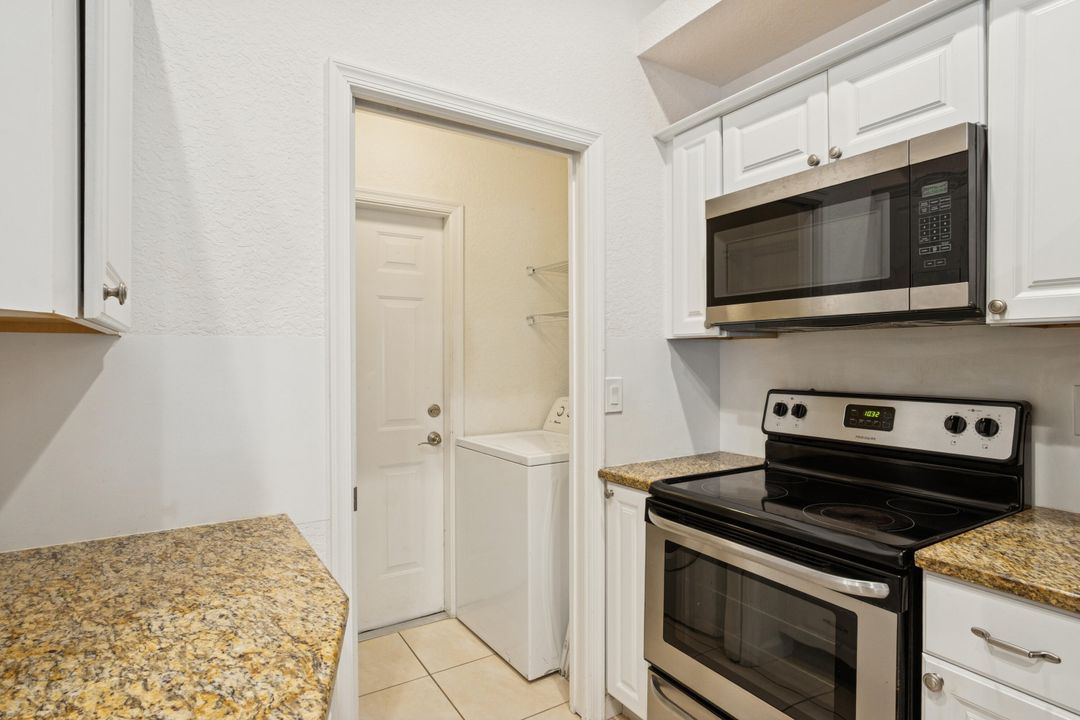 На продажу: $529,000 (3 спален, 2 ванн, 1270 Квадратных фут)