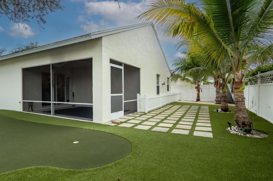 На продажу: $529,000 (3 спален, 2 ванн, 1270 Квадратных фут)