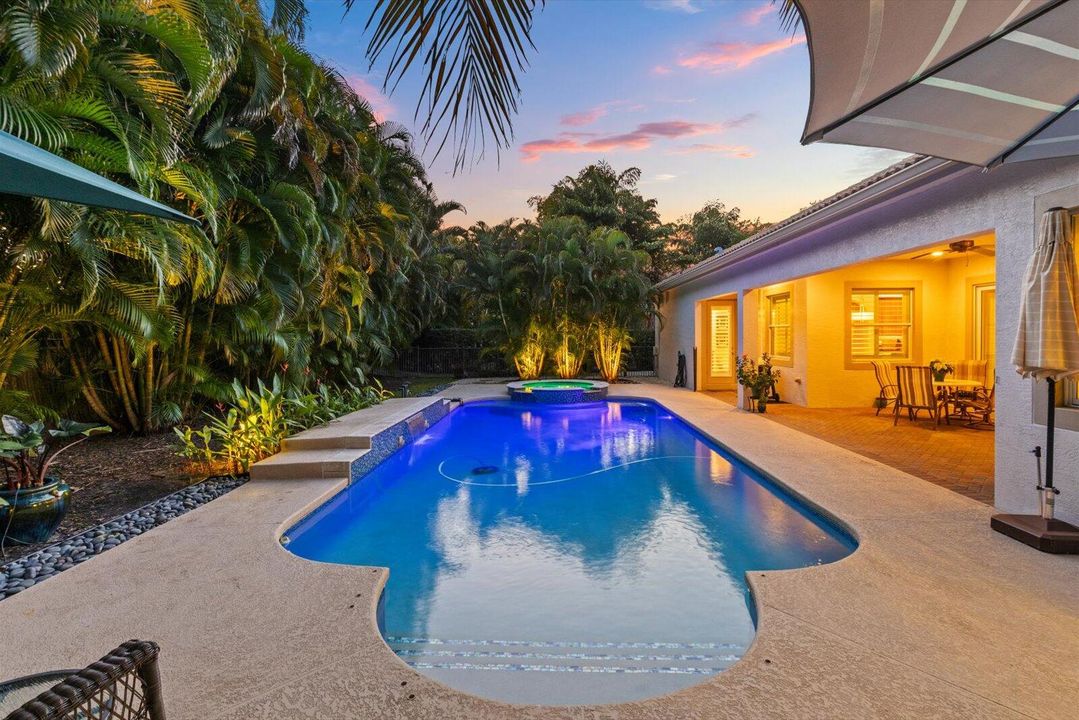 For Sale: $929,888 (3 beds, 3 baths, 2898 Square Feet)