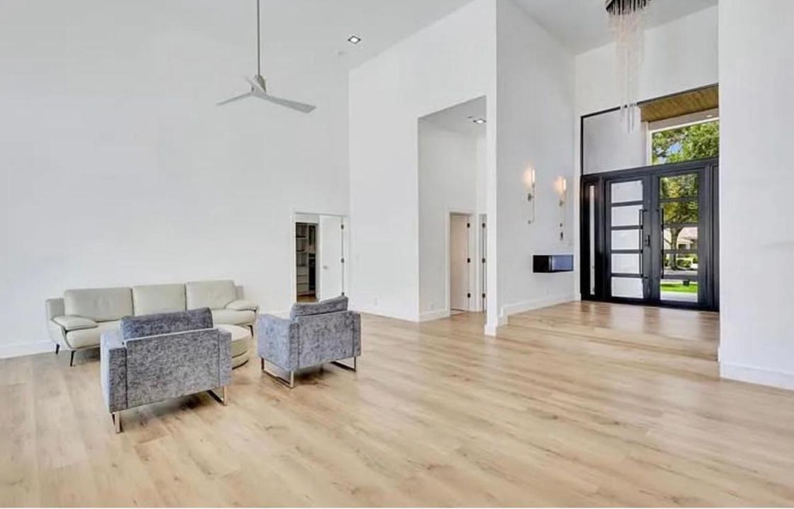 For Rent: $25,000 (4 beds, 4 baths, 3170 Square Feet)