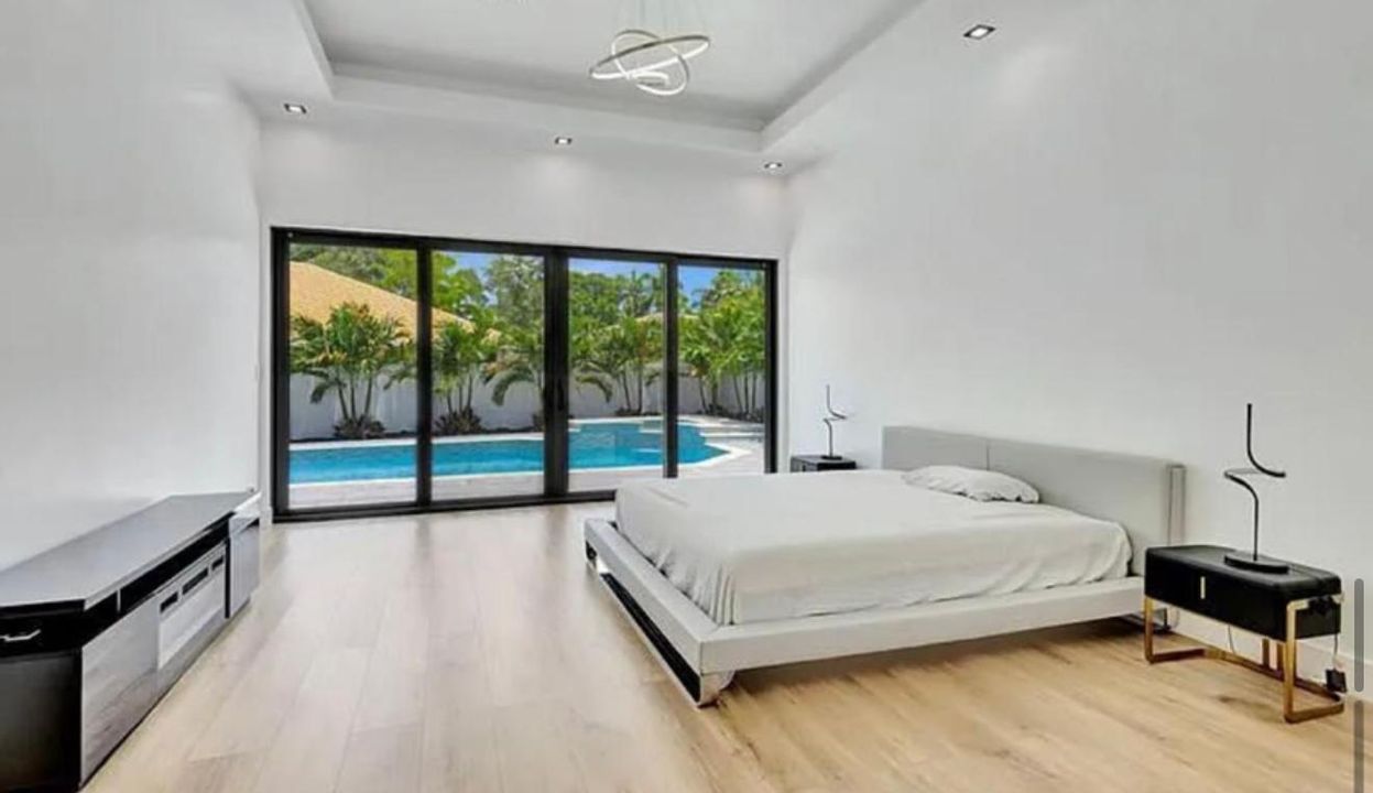 For Rent: $25,000 (4 beds, 4 baths, 3170 Square Feet)