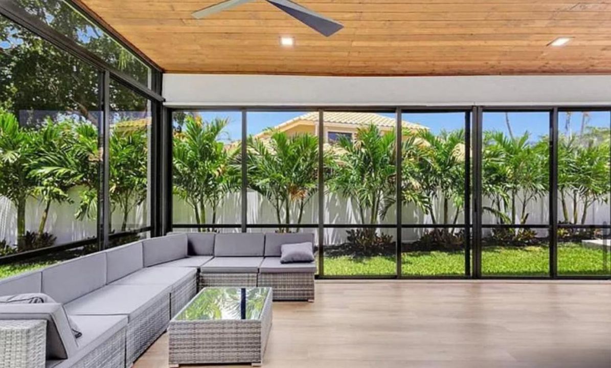 For Rent: $25,000 (4 beds, 4 baths, 3170 Square Feet)