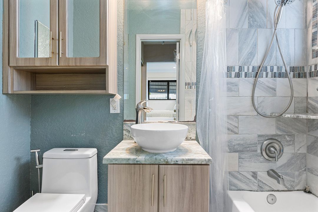 待售: $625,000 (5 贝兹, 3 浴室, 1852 平方英尺)