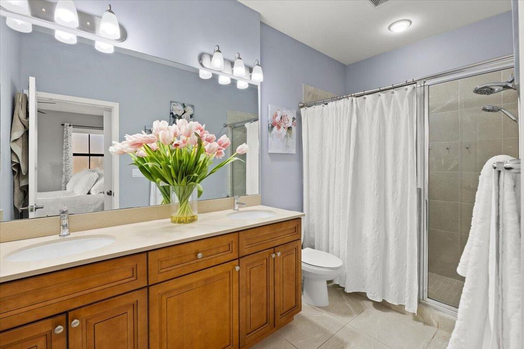 For Sale: $539,900 (4 beds, 3 baths, 2161 Square Feet)