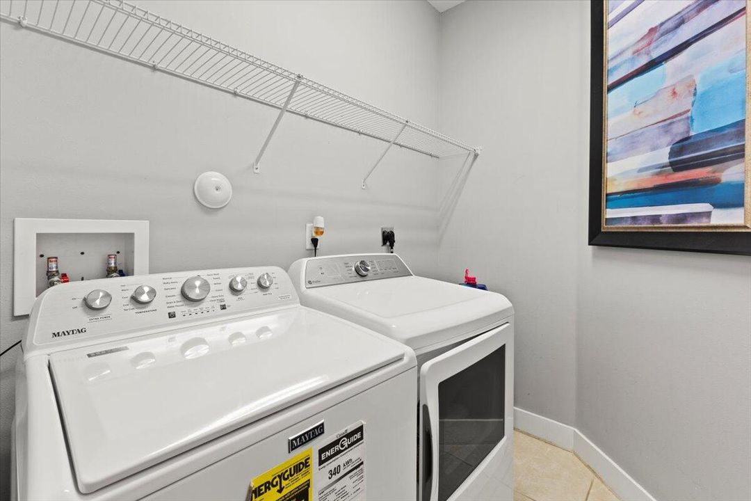 For Sale: $539,900 (4 beds, 3 baths, 2161 Square Feet)