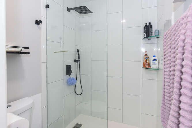 For Rent: $2,950 (2 beds, 2 baths, 1092 Square Feet)