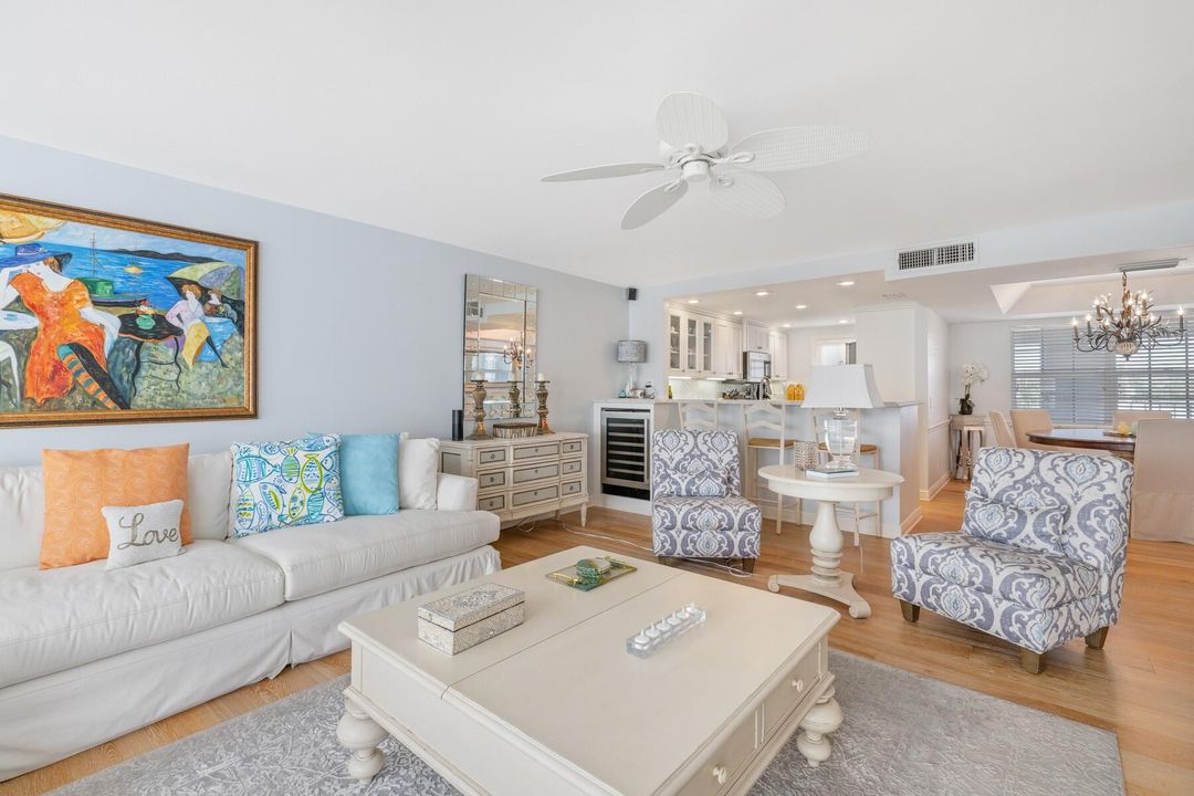 For Sale: $849,000 (2 beds, 2 baths, 1712 Square Feet)