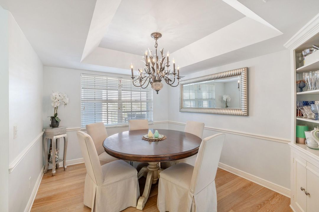 For Sale: $849,000 (2 beds, 2 baths, 1712 Square Feet)