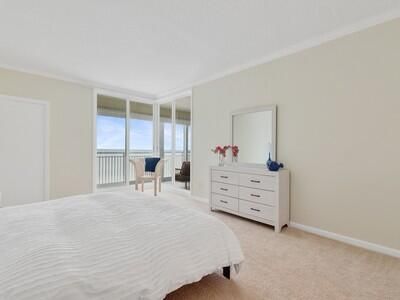 For Sale: $799,000 (2 beds, 2 baths, 1980 Square Feet)