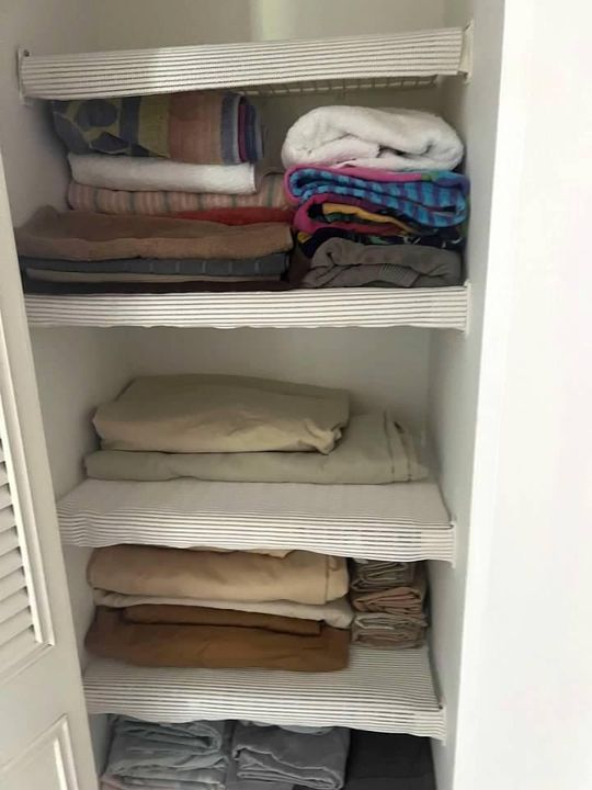 For Rent: $2,995 (2 beds, 2 baths, 1060 Square Feet)