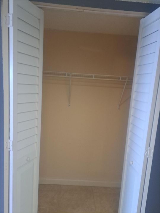 For Rent: $1,485 (1 beds, 1 baths, 704 Square Feet)