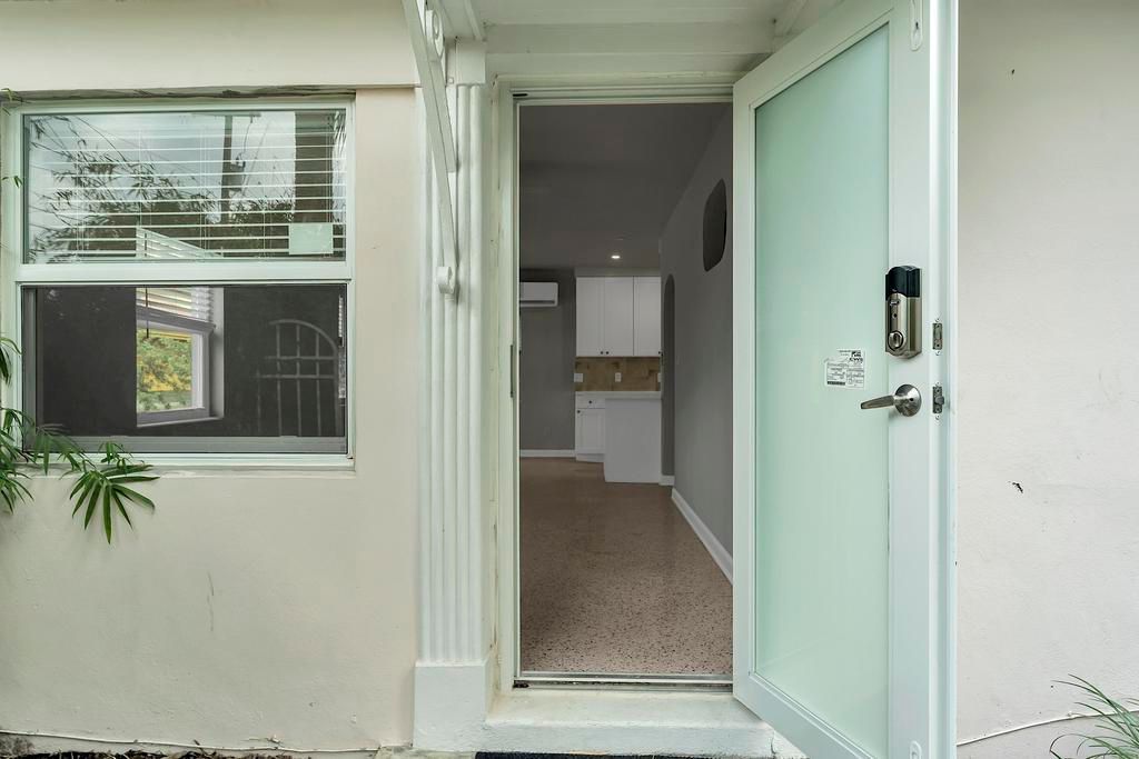 出租: $1,850 (1 贝兹, 1 浴室, 576 平方英尺)