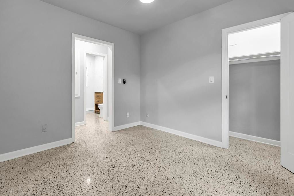 出租: $1,850 (1 贝兹, 1 浴室, 576 平方英尺)