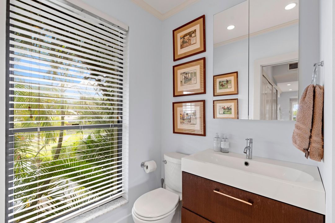 For Sale: $680,000 (2 beds, 2 baths, 1350 Square Feet)