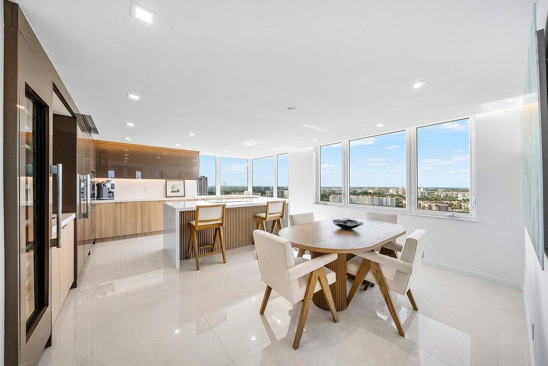 For Sale: $2,495,000 (2 beds, 2 baths, 1488 Square Feet)