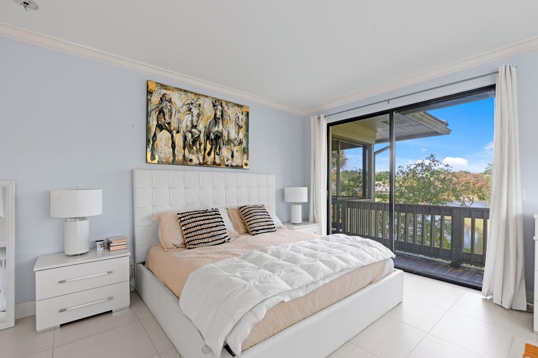 For Sale: $680,000 (2 beds, 2 baths, 1350 Square Feet)