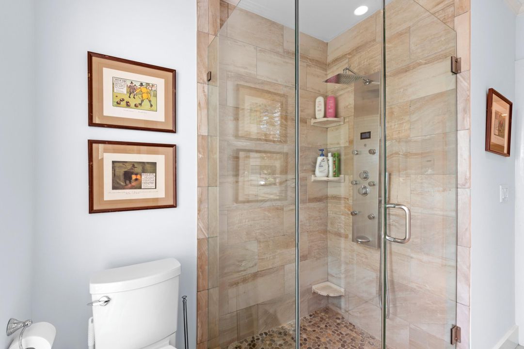 For Sale: $680,000 (2 beds, 2 baths, 1350 Square Feet)