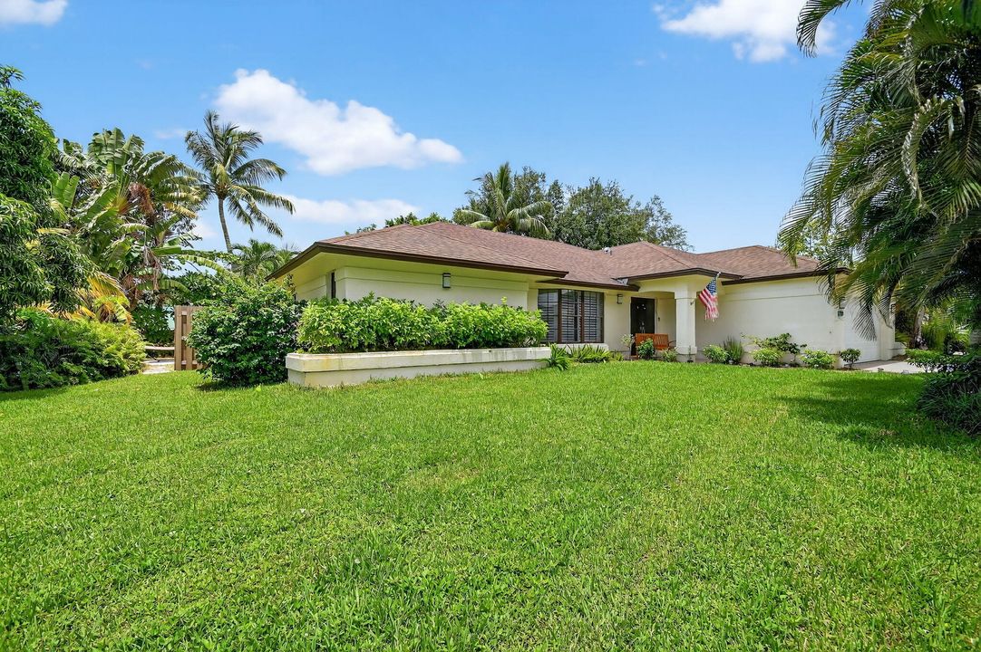 En Venta: $750,000 (3 camas, 2 baños, 1998 Pies cuadrados)