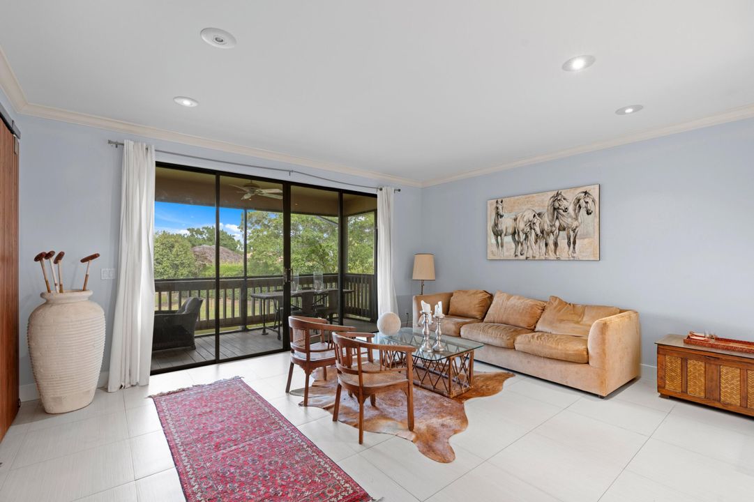 For Sale: $680,000 (2 beds, 2 baths, 1350 Square Feet)