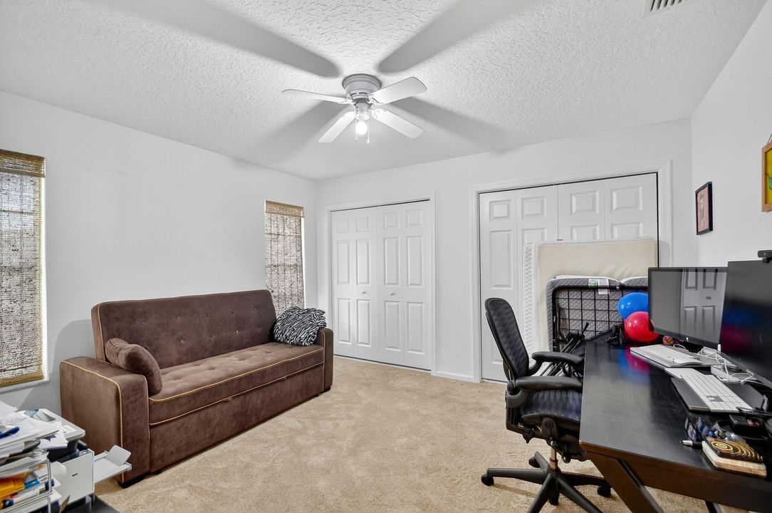 En Venta: $750,000 (3 camas, 2 baños, 1998 Pies cuadrados)