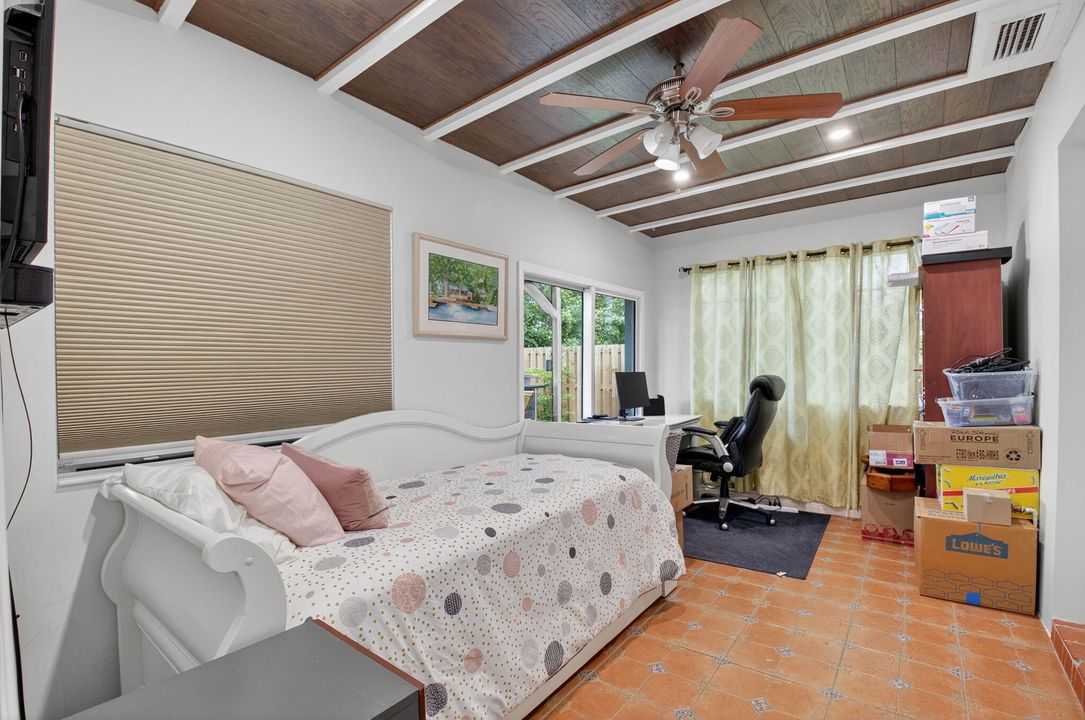 待售: $724,500 (3 贝兹, 2 浴室, 2229 平方英尺)