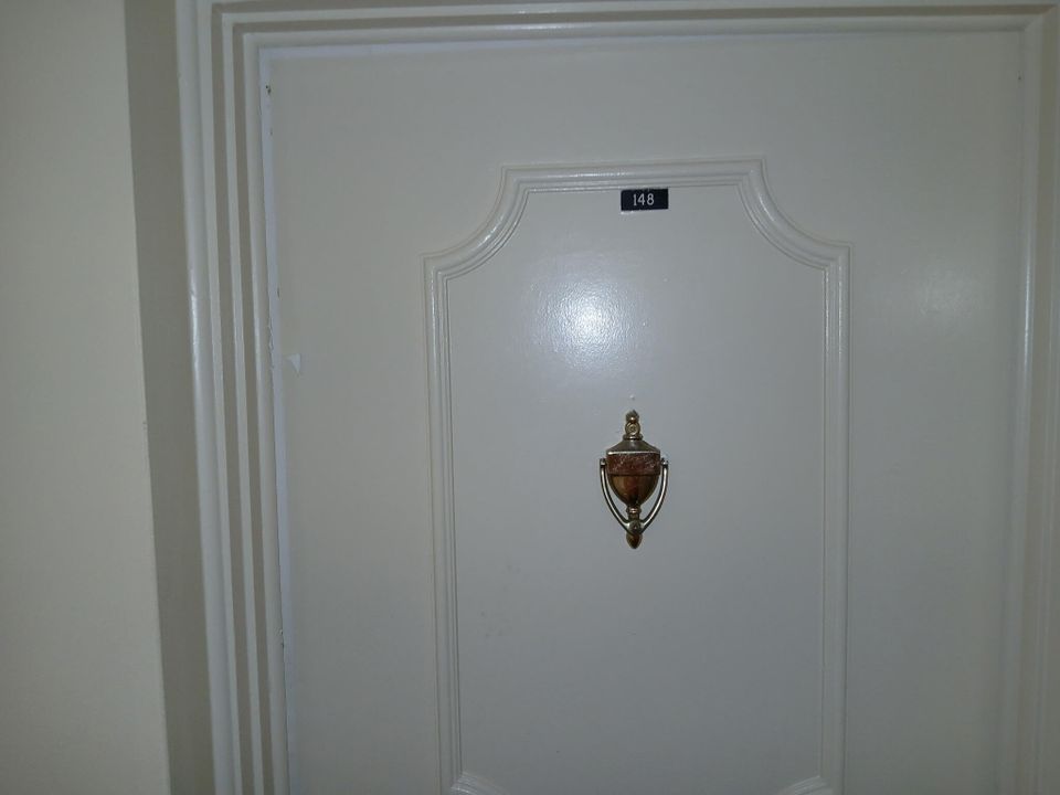 For Sale: $199,000 (2 beds, 2 baths, 1100 Square Feet)