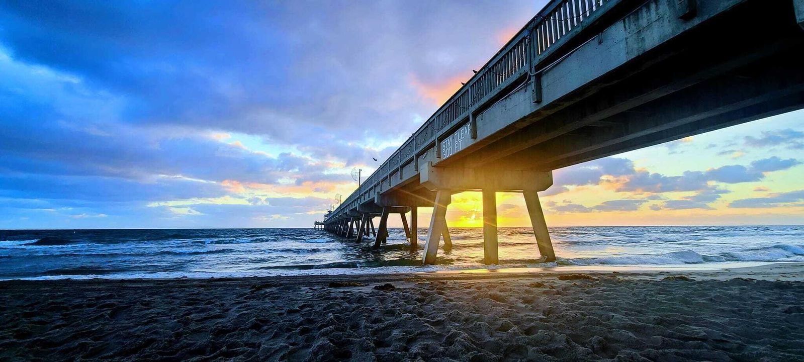 For Sale: $199,000 (2 beds, 2 baths, 1100 Square Feet)