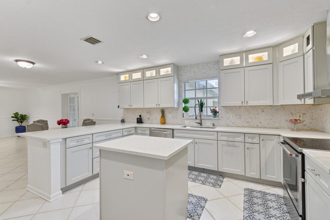 En Renta: $3,800 (4 camas, 3 baños, 2903 Pies cuadrados)