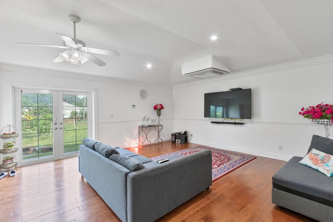 En Renta: $3,800 (4 camas, 3 baños, 2903 Pies cuadrados)