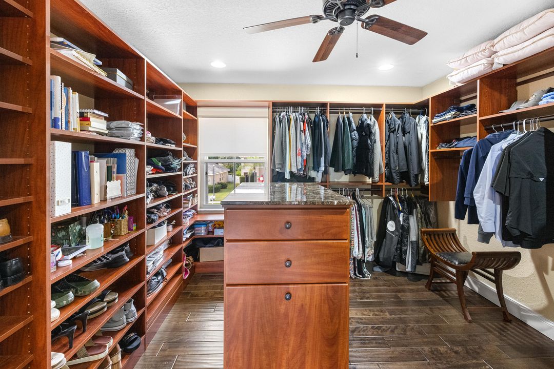 待售: $632,000 (4 贝兹, 3 浴室, 2414 平方英尺)