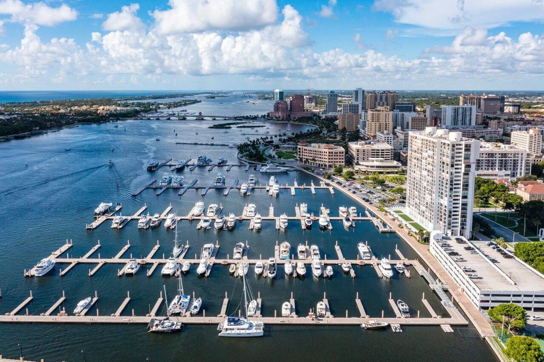 En Renta: $13,500 (3 camas, 2 baños, 2109 Pies cuadrados)