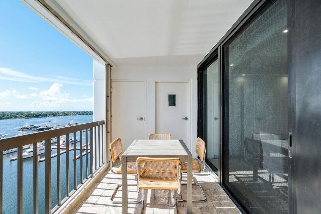 En Renta: $13,500 (3 camas, 2 baños, 2109 Pies cuadrados)