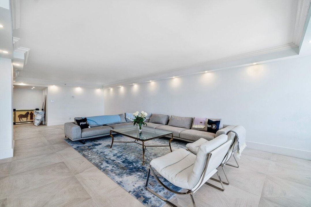 En Renta: $13,500 (3 camas, 2 baños, 2109 Pies cuadrados)