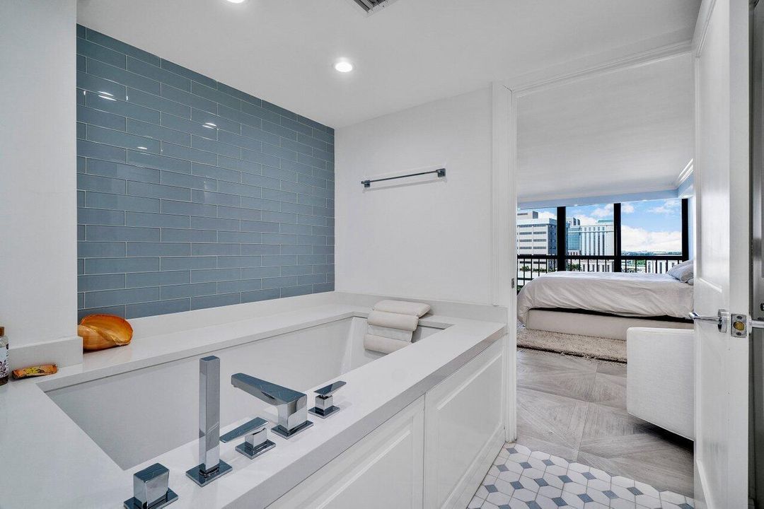 En Renta: $13,500 (3 camas, 2 baños, 2109 Pies cuadrados)