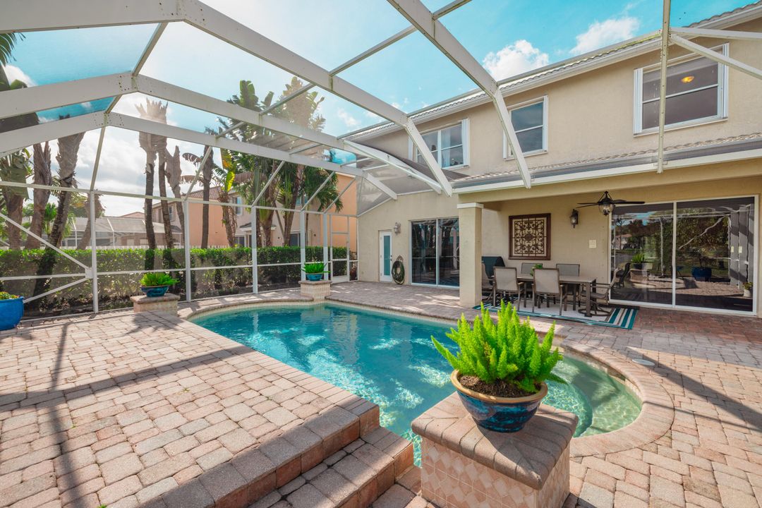 待售: $632,000 (4 贝兹, 3 浴室, 2414 平方英尺)