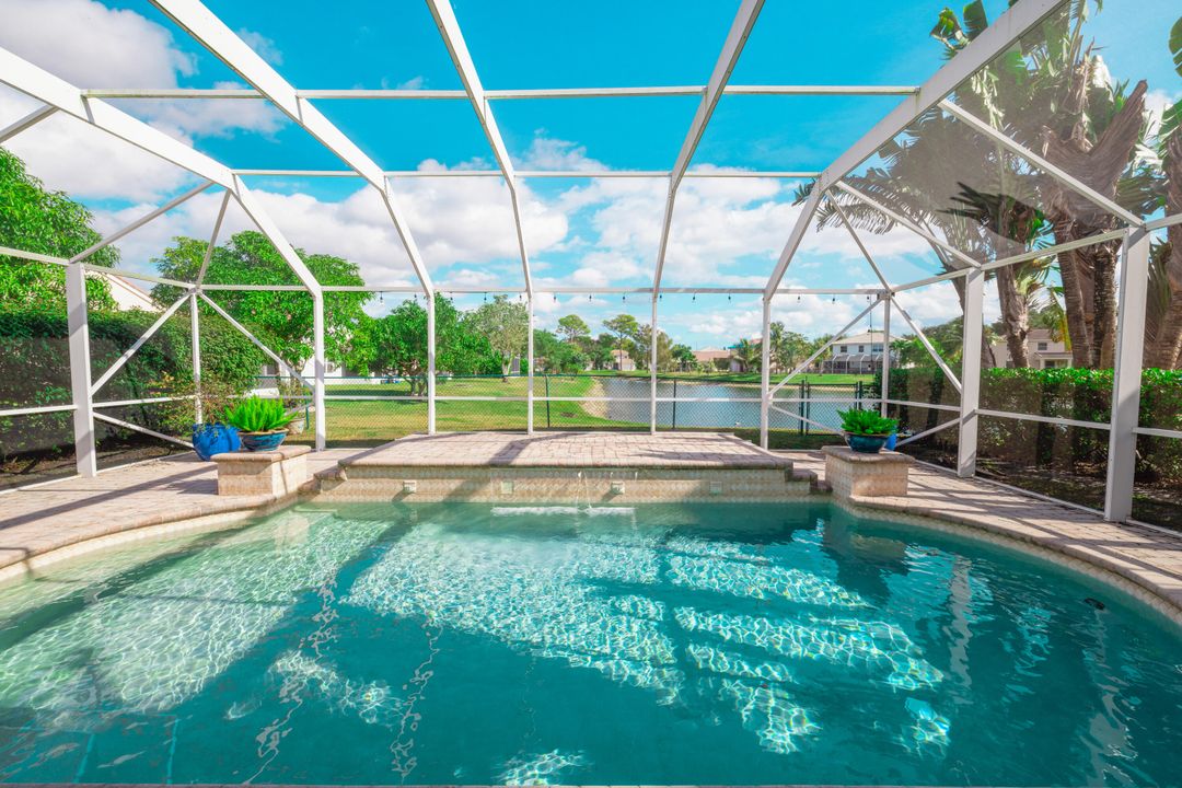 待售: $632,000 (4 贝兹, 3 浴室, 2414 平方英尺)