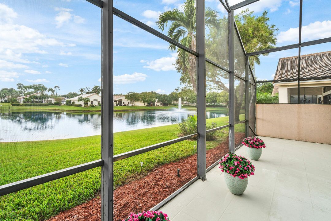 For Sale: $549,900 (3 beds, 2 baths, 1874 Square Feet)