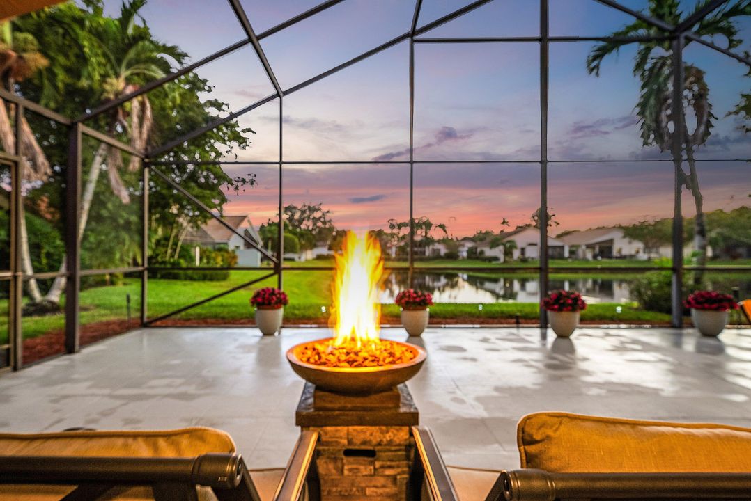 For Sale: $549,900 (3 beds, 2 baths, 1874 Square Feet)