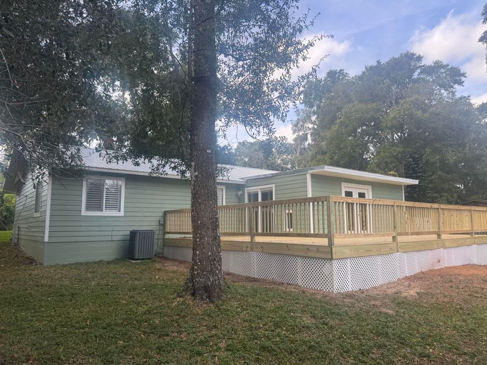 For Sale: $449,000 (3 beds, 2 baths, 1752 Square Feet)