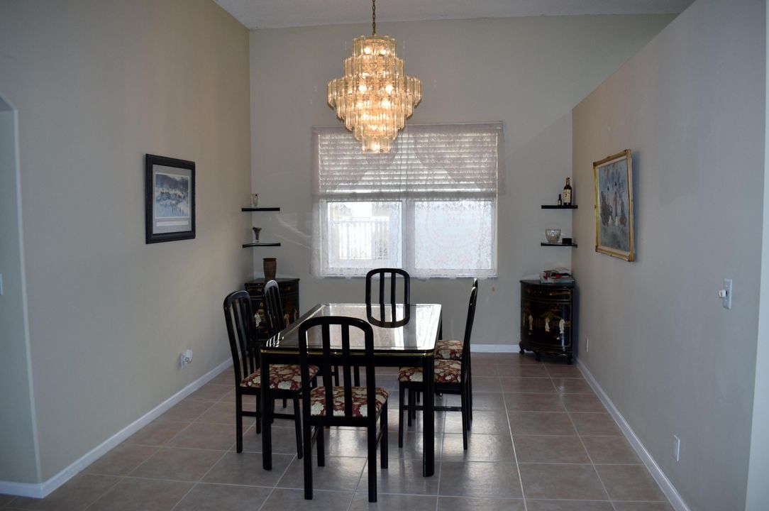 For Sale: $729,900 (4 beds, 2 baths, 2372 Square Feet)