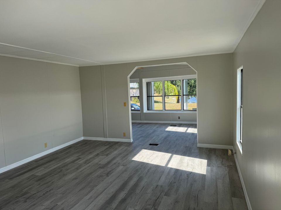 For Sale: $55,000 (2 beds, 2 baths, 1450 Square Feet)