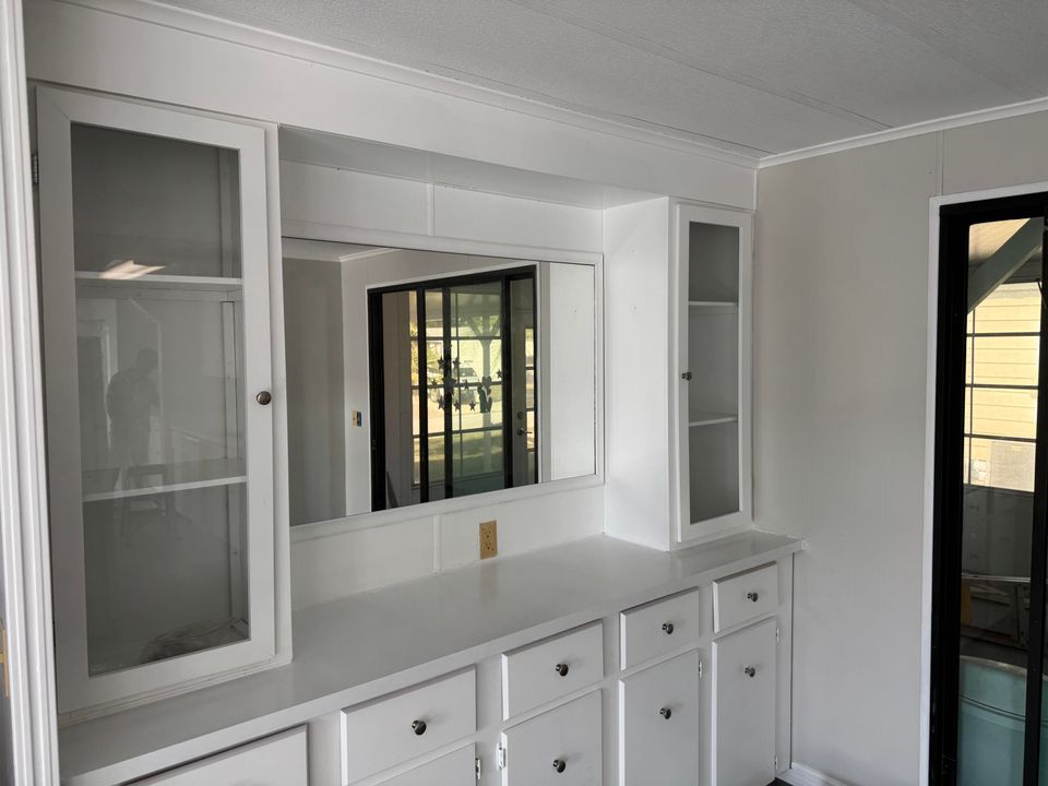 For Sale: $55,000 (2 beds, 2 baths, 1450 Square Feet)