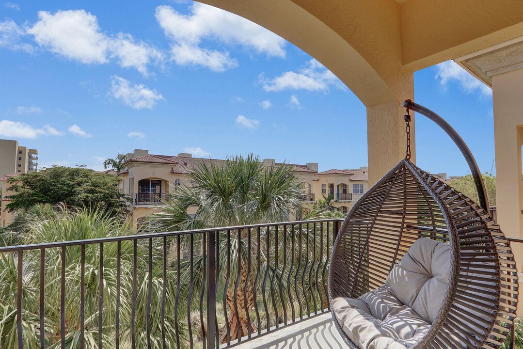 待售: $679,000 (4 贝兹, 3 浴室, 2292 平方英尺)