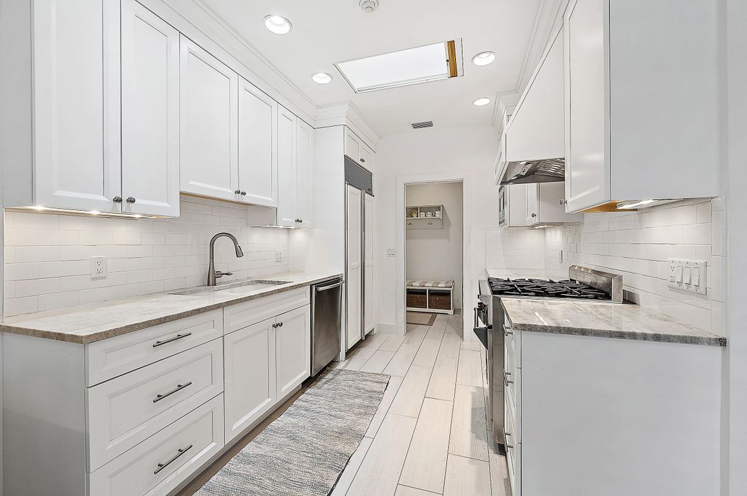 En Venta: $3,100,000 (2 camas, 2 baños, 1886 Pies cuadrados)