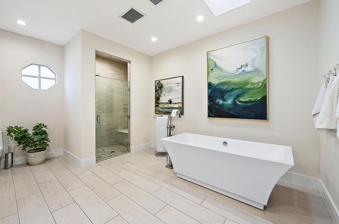 En Venta: $3,100,000 (2 camas, 2 baños, 1886 Pies cuadrados)