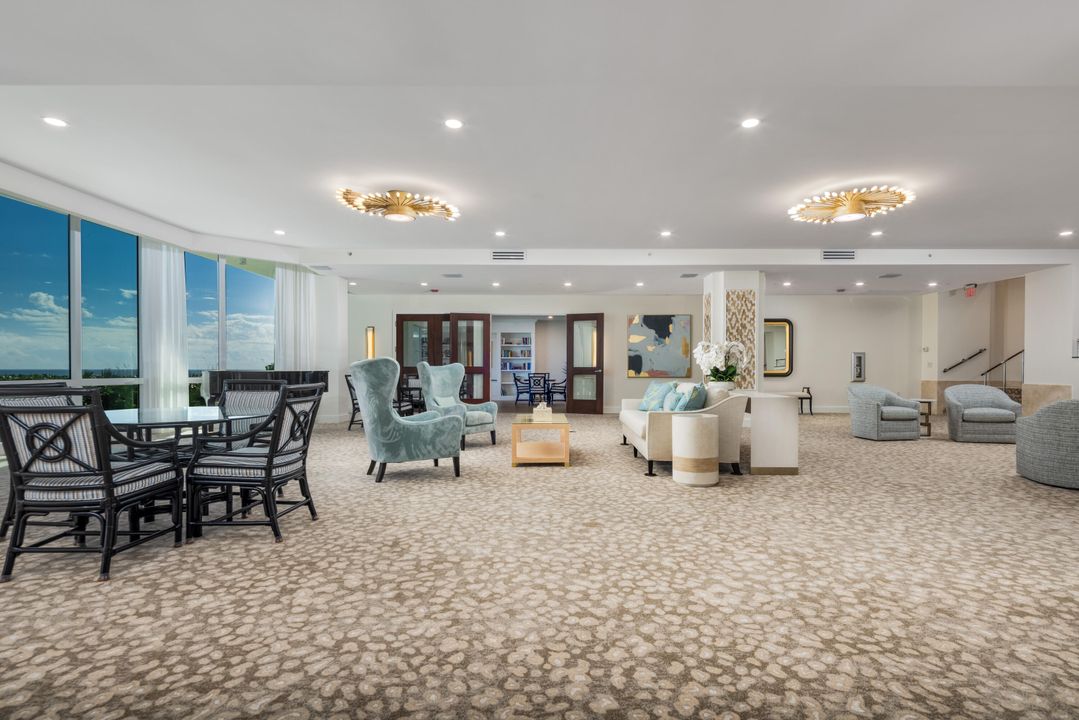 For Sale: $1,275,000 (3 beds, 2 baths, 2369 Square Feet)