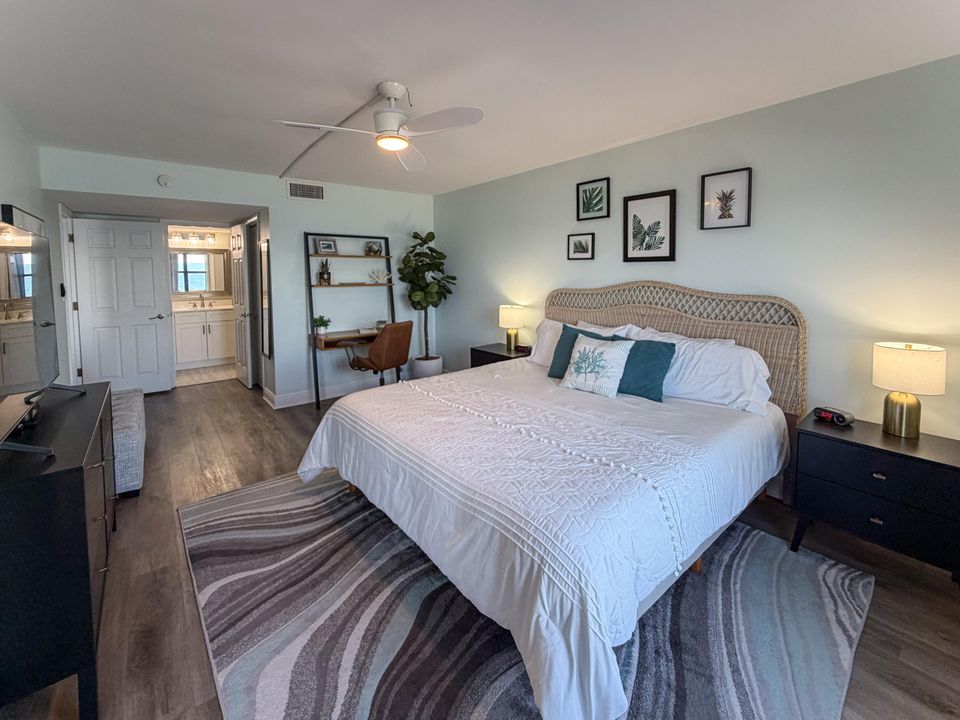 For Sale: $494,000 (2 beds, 2 baths, 1154 Square Feet)