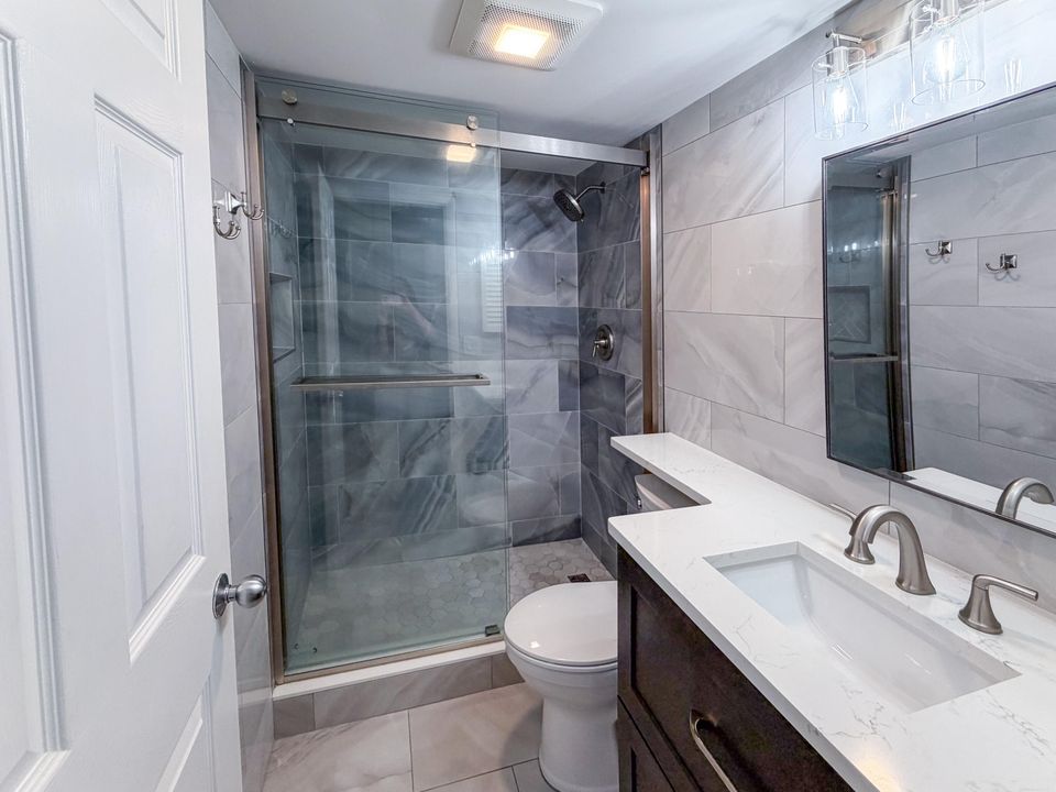 For Sale: $494,000 (2 beds, 2 baths, 1154 Square Feet)