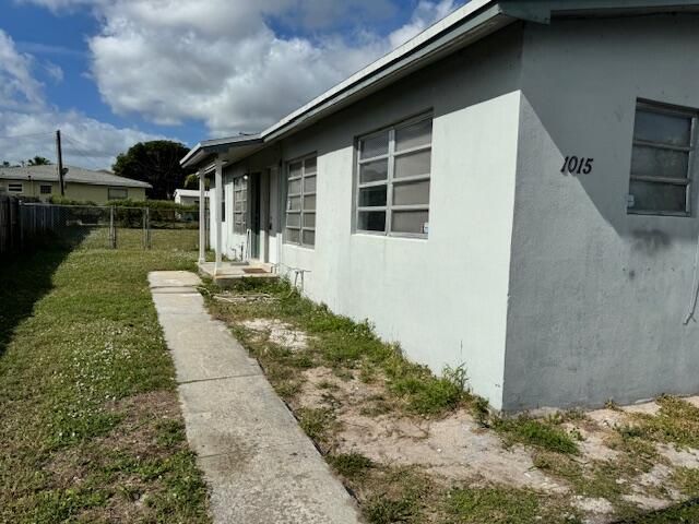 For Rent: $1,900 (2 beds, 2 baths, 624 Square Feet)